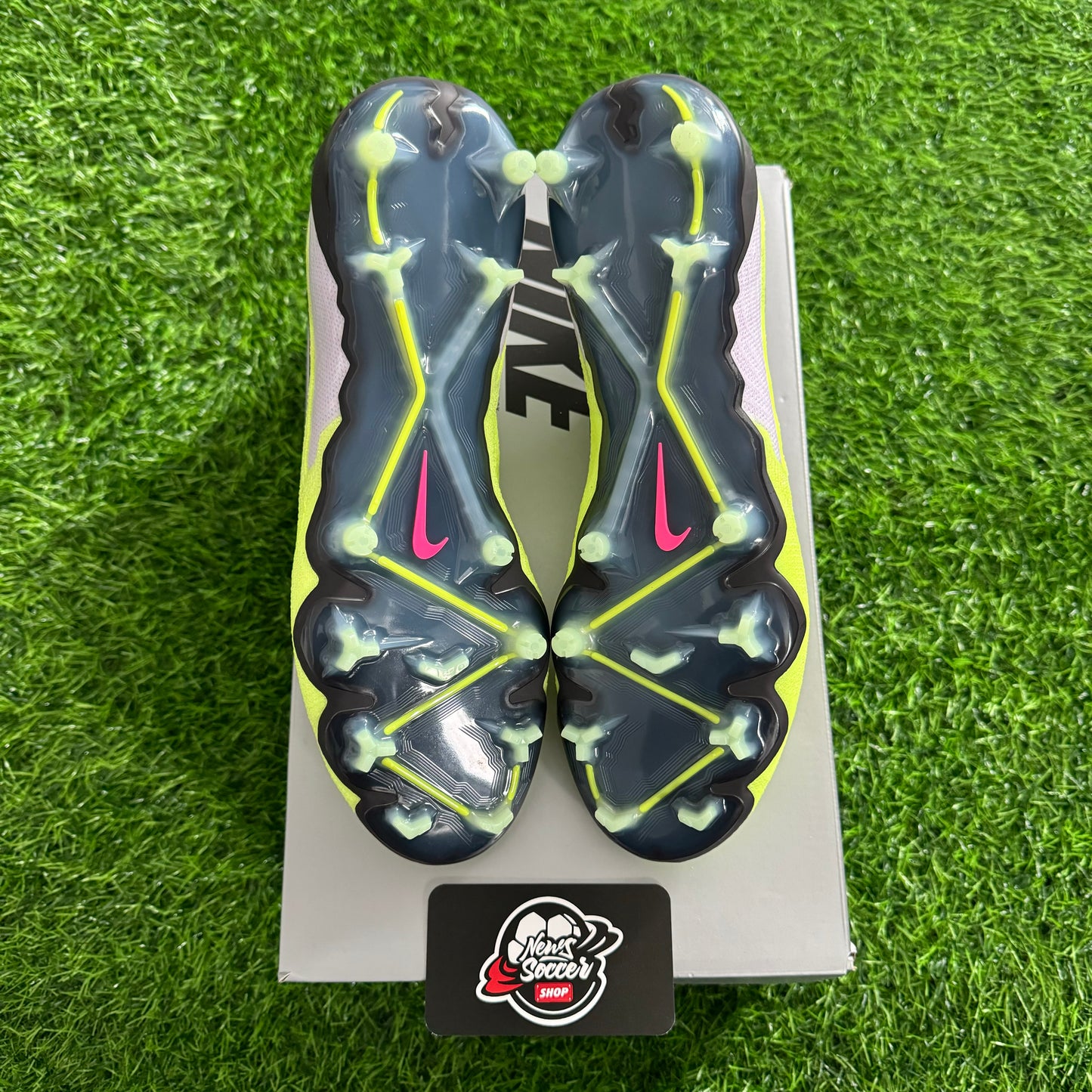 Nike Phantom GX Elite “Luminous Pack” (FG)