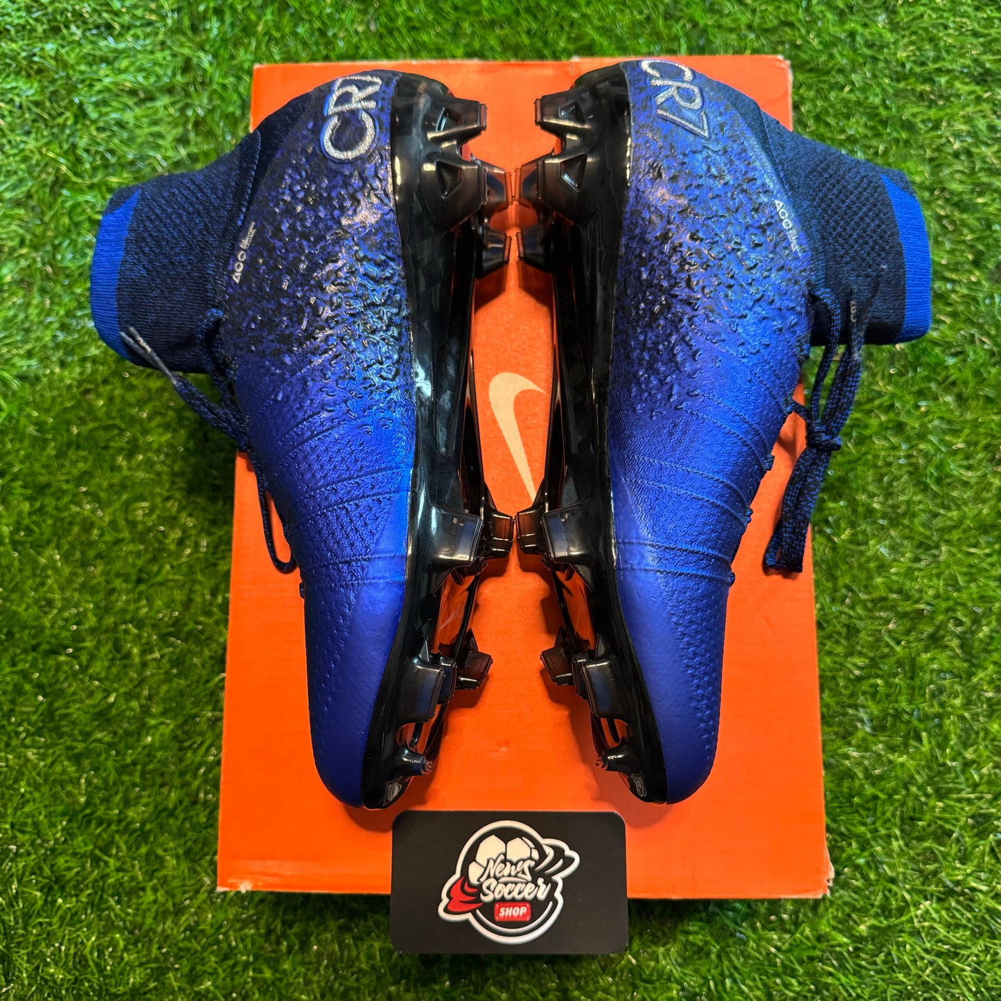 Nike CR7 x Mercurial Superfly 4 “Natural Diamond” (FG)