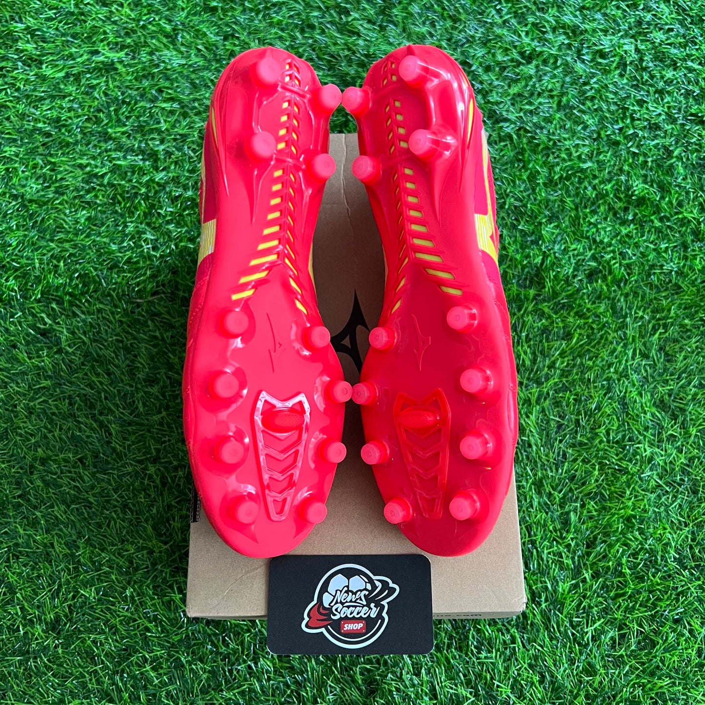 Mizuno Morelia Neo IV Beta Elite “Release” (FG)