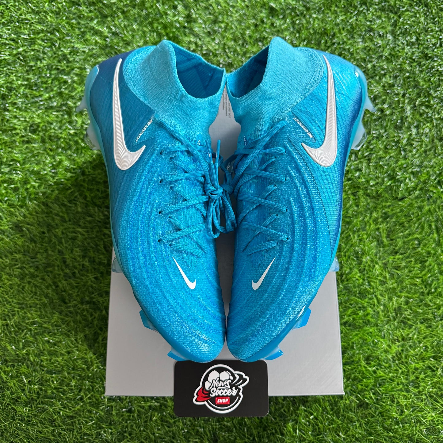 Nike Phantom Luna II “Mad Ambition” (FG)