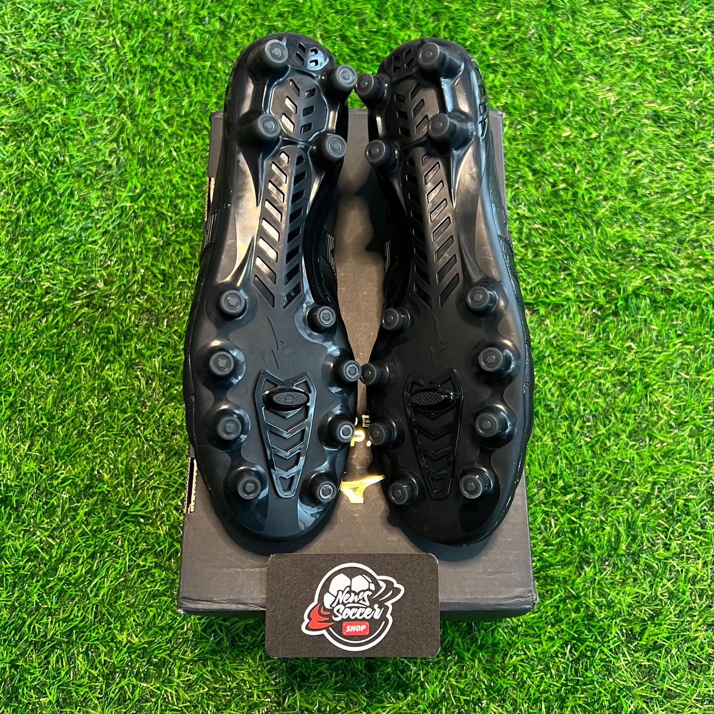 Mizuno Morelia Neo 3 Japan "Reborn Revolution" (FG)