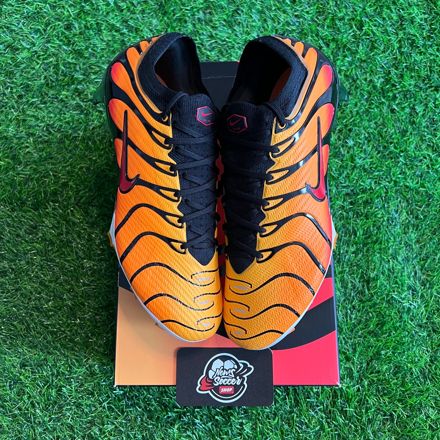 Nike Air Zoom Mercurial Vapor 15 Elite X Air Max Plus SE (FG)