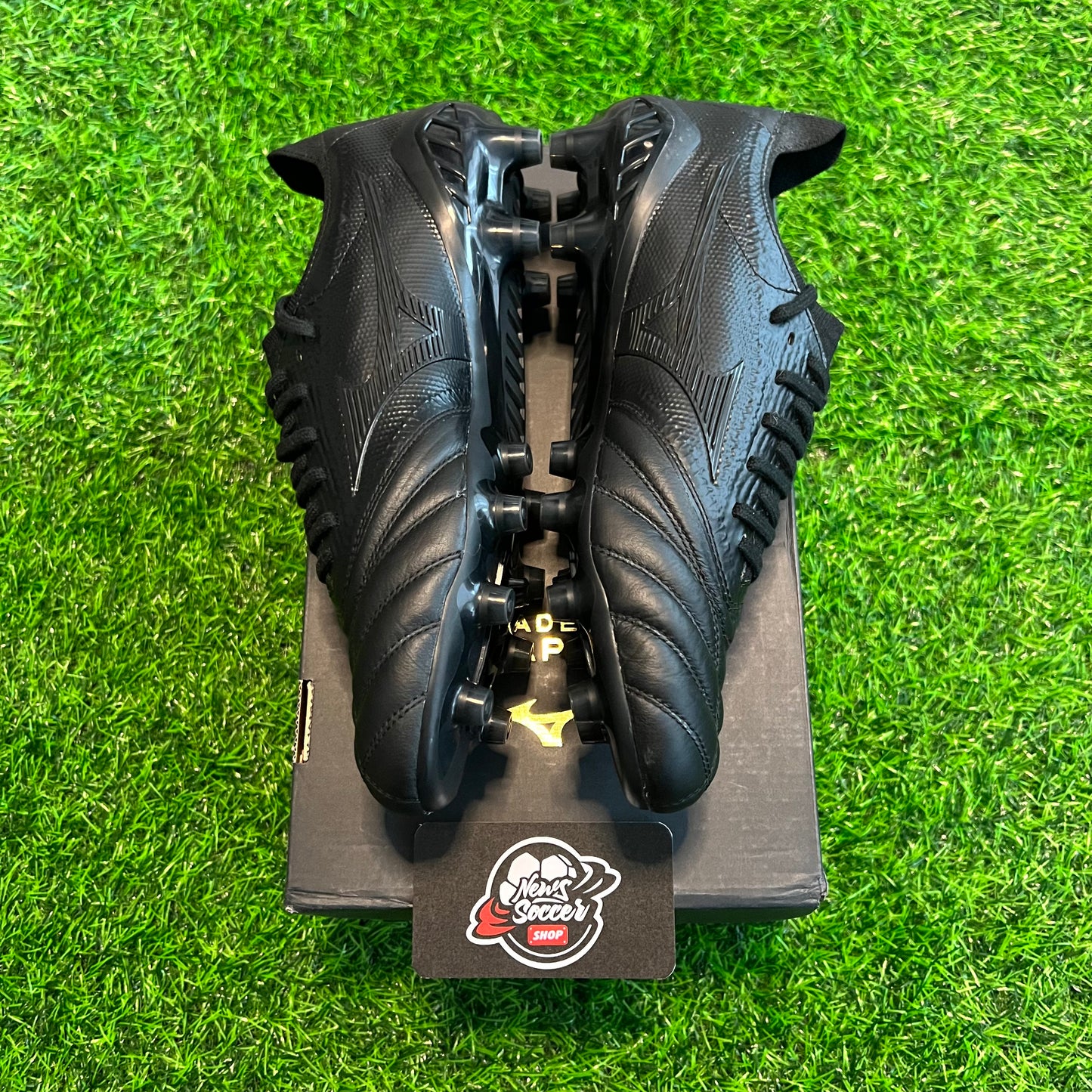 Mizuno Morelia Neo 3 Japan "Reborn Revolution" (FG)