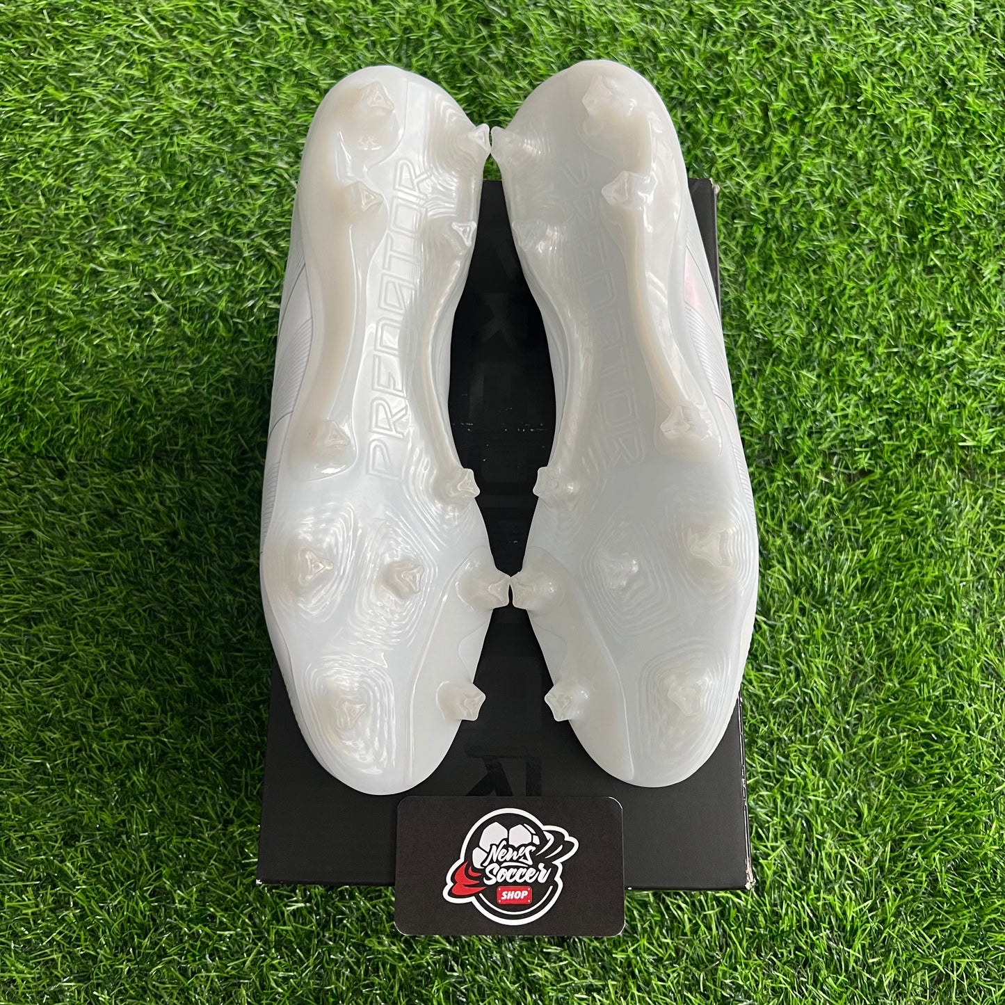Adidas Predator Elite LL “Pearlized” (FG)