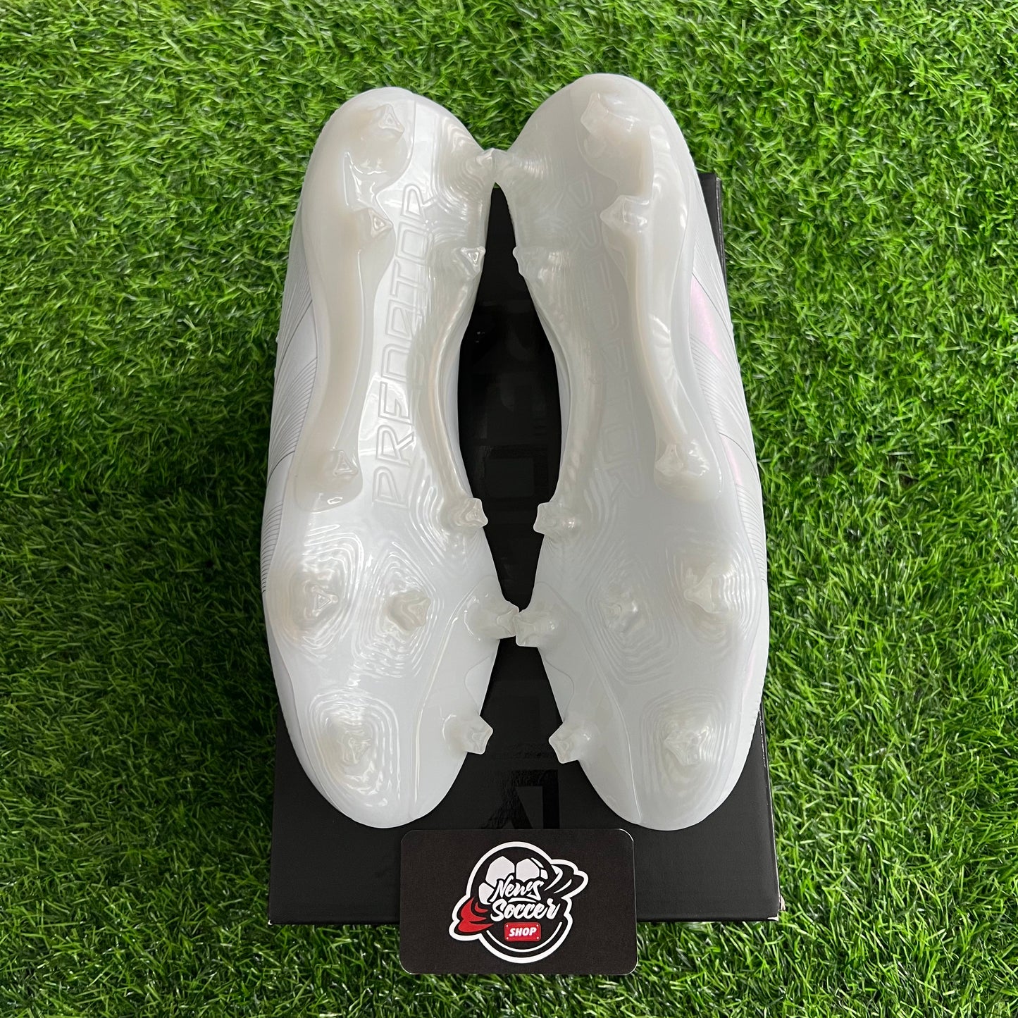 Adidas Predator Elite “Pearlized” (FG)