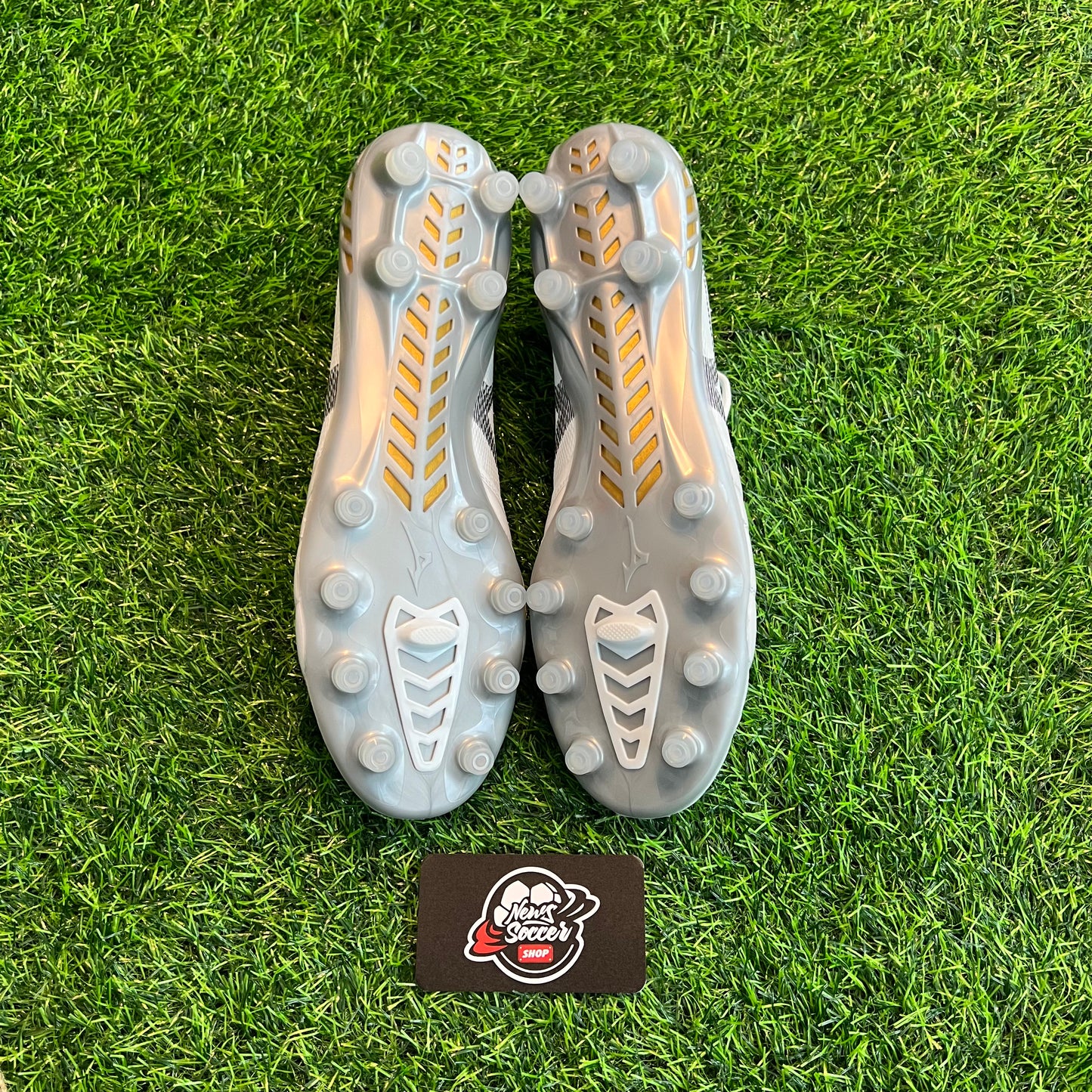 Mizuno Morelia Neo lll Beta Elite ‘Shining’ (FG)