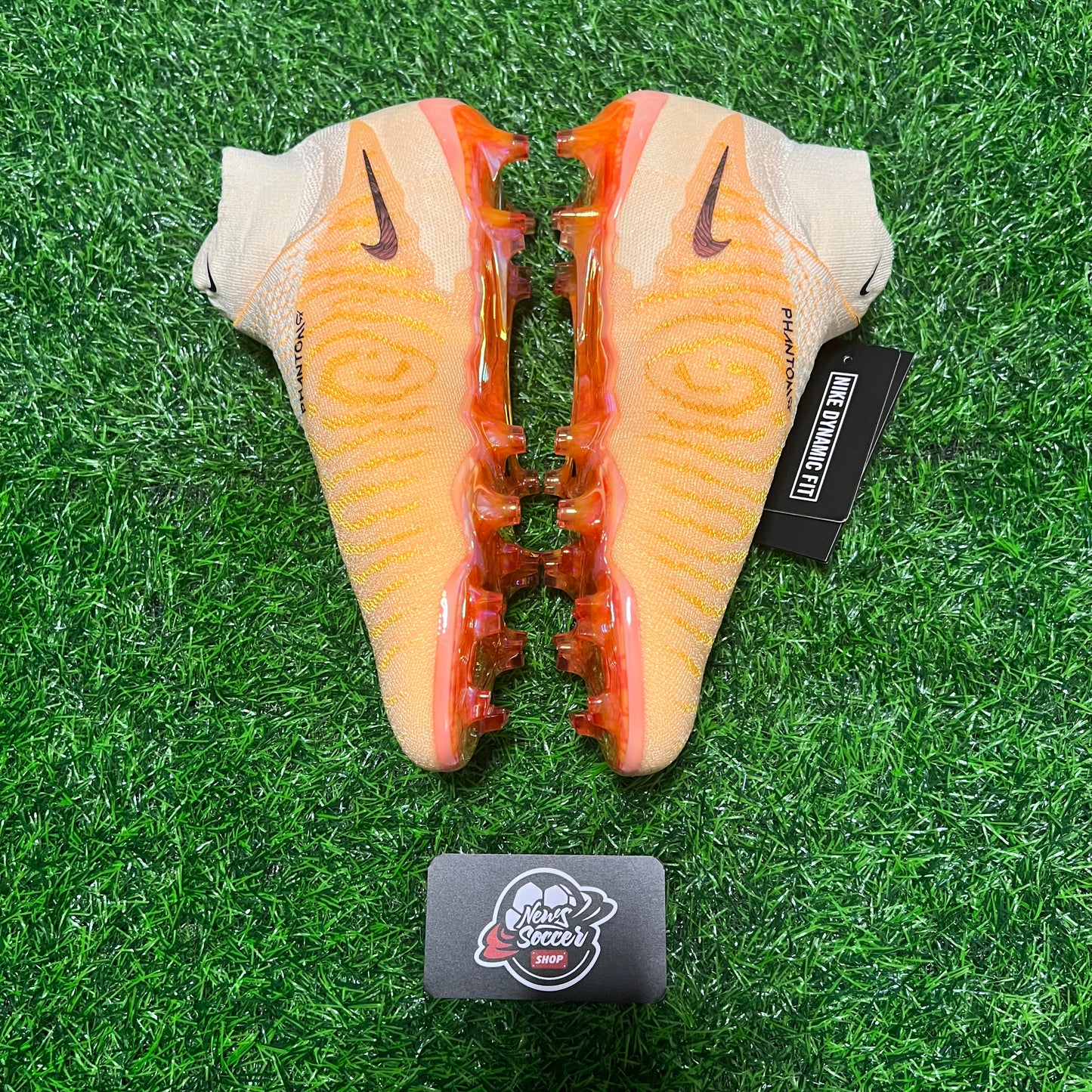 Nike Phantom GX DF Elite SE “Blaze” (FG)
