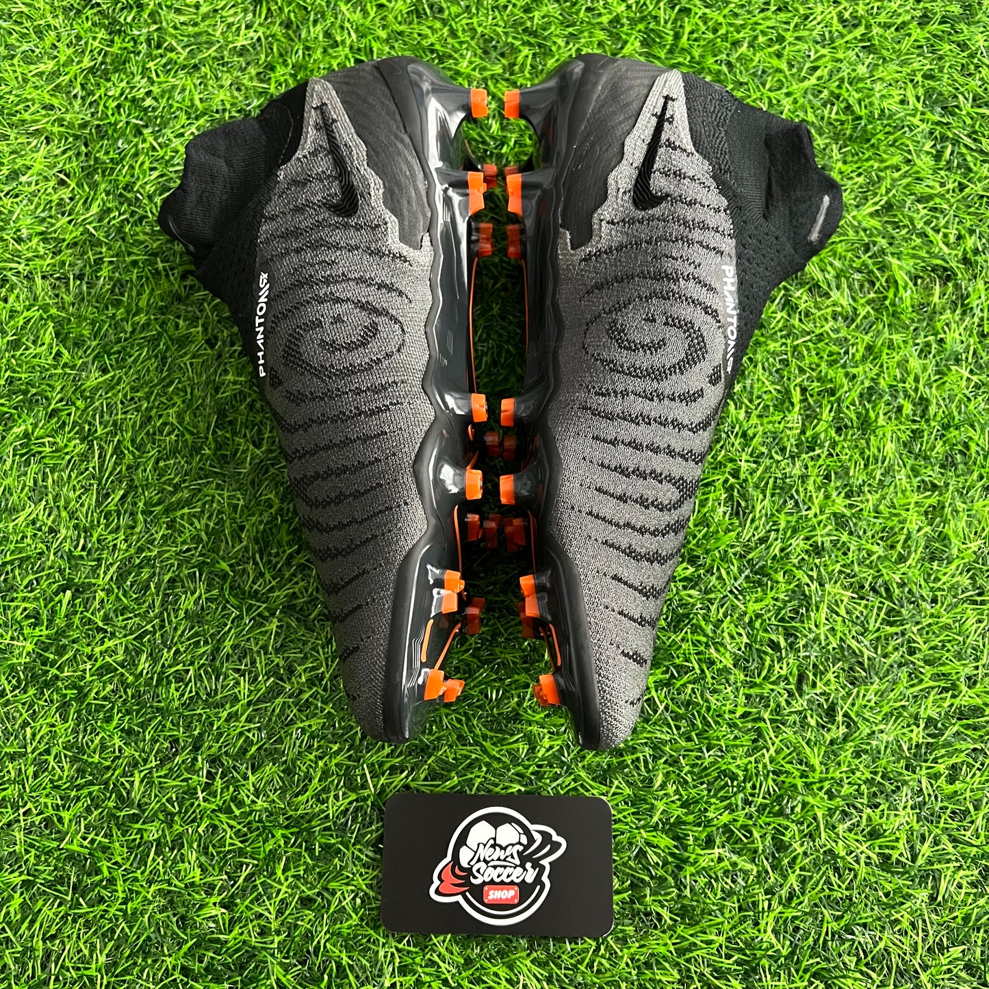 Nike Phantom GX DF Elite “Black Pack” (FG)