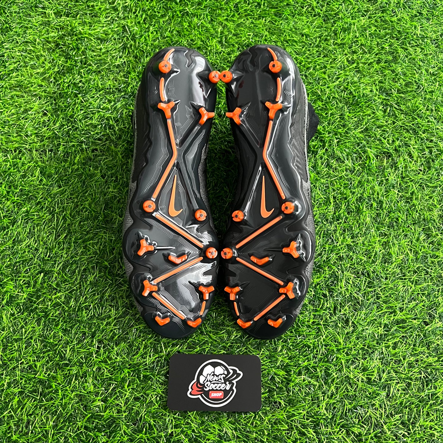Nike Phantom GX DF Elite “Black Pack” (FG)