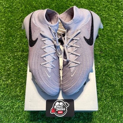 Nike Phantom Luna II “Rising Gem” (SG)