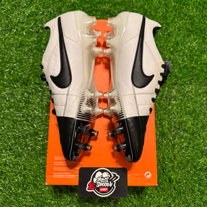 Nike Tiempo Legend V ACC (FG)